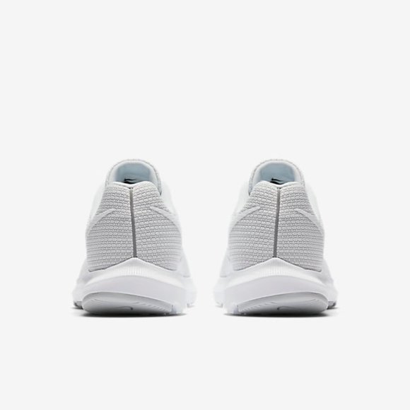 Nike Run Swift Sneakers White/Pure Platinum NWT - Picture 7 of 7